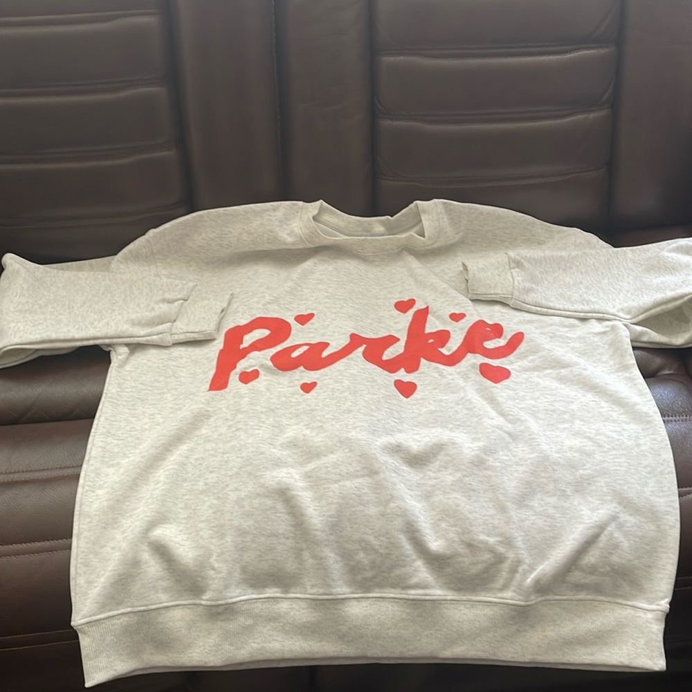 New cotton sweatshirt size large to extra large